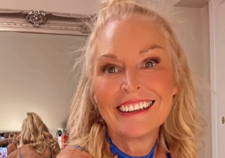 Helie Jane taking a selfie